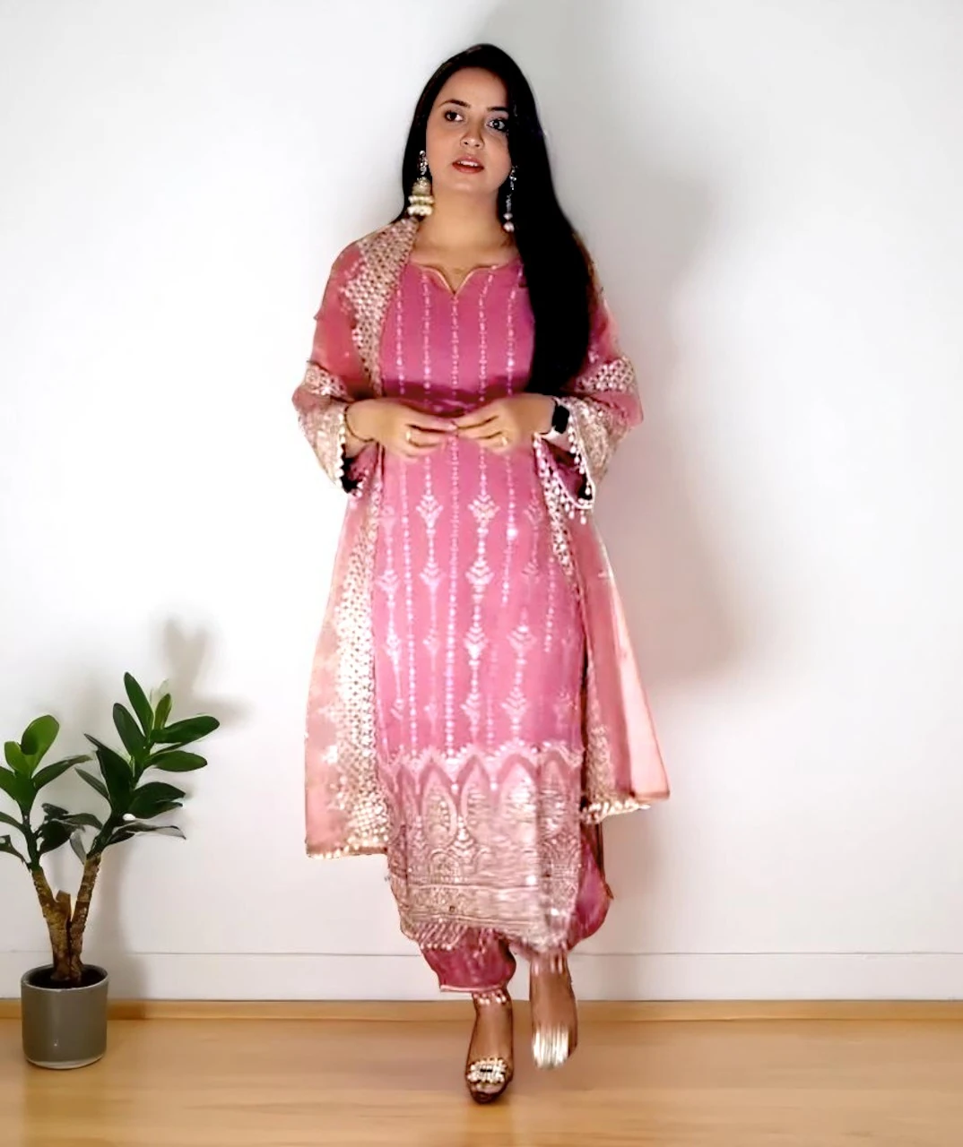 Women's Georgette Suit Pink – Sequined