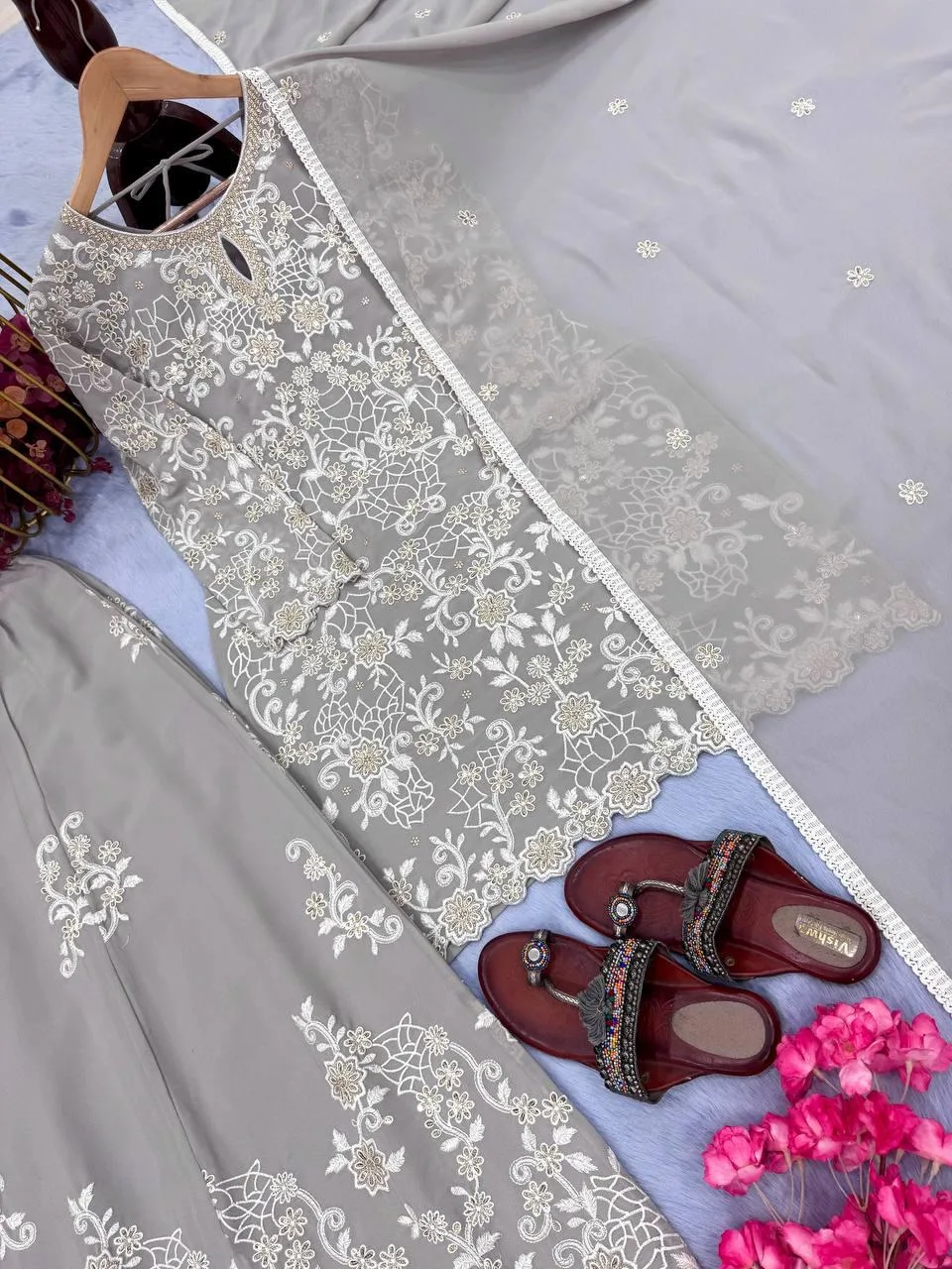 Women's Georgette Suit Light Grey – Ready to Wear