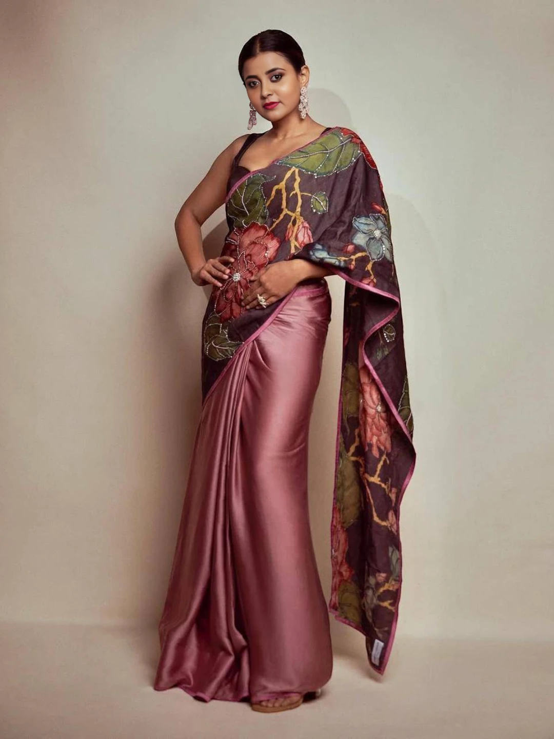 Women's Satin Saree Purple – Embellished