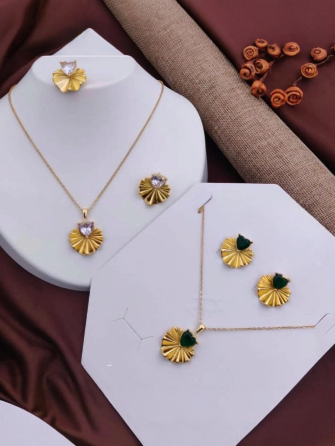 Women's Earrings Gold