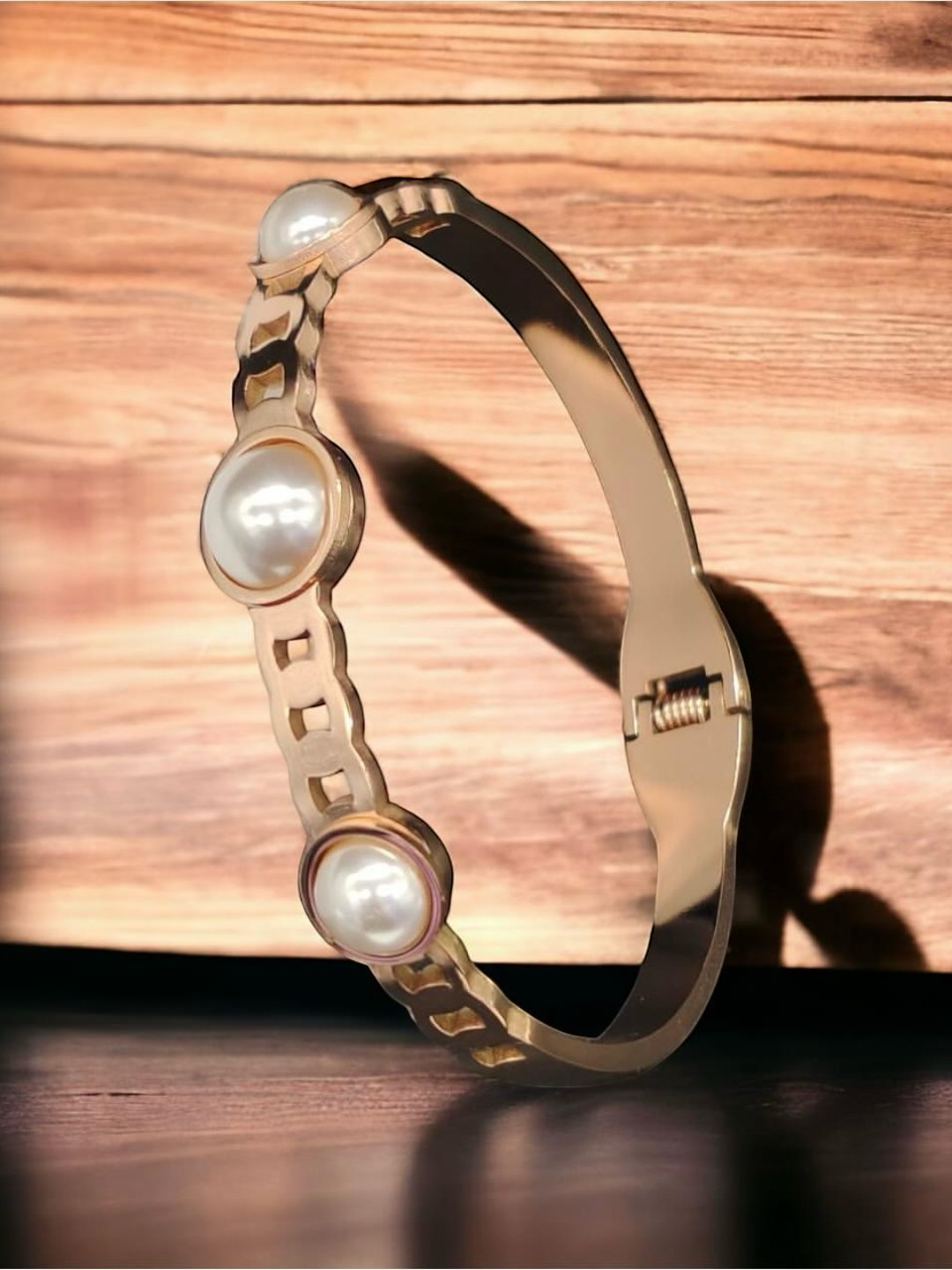 Elegant Pearl Rose Gold Bracelet