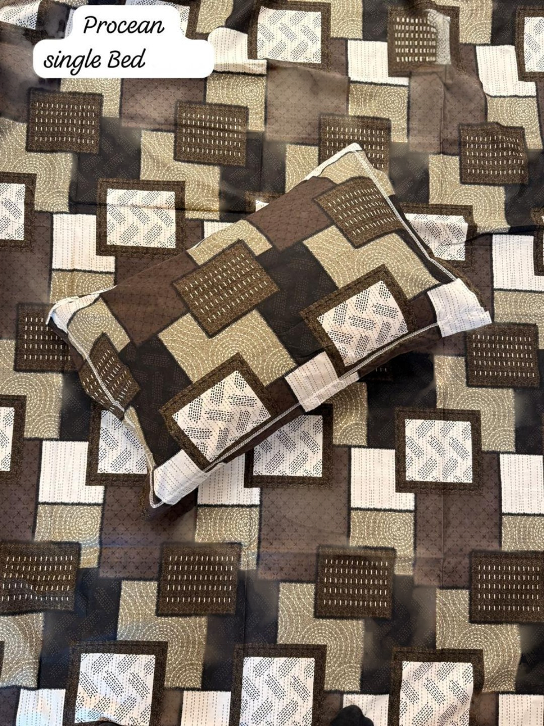 Bedsheet Dark Brown – Graphic Print