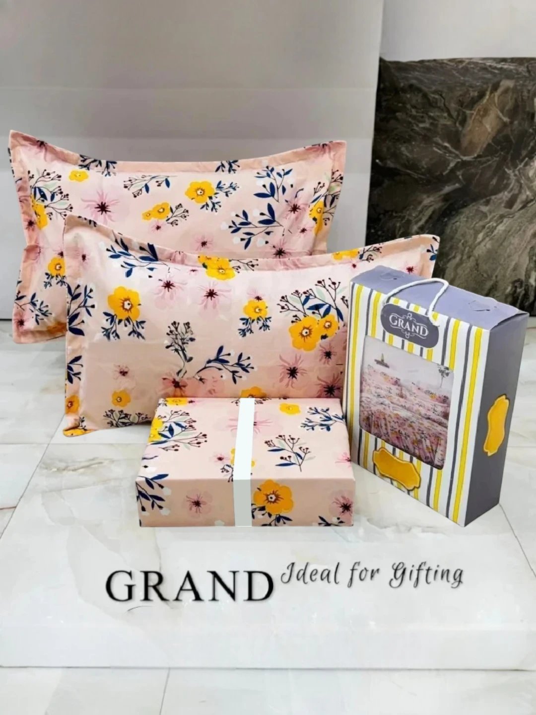 Grand/Occasion Double Bedsheet Gift Set(3pc Set) Pink