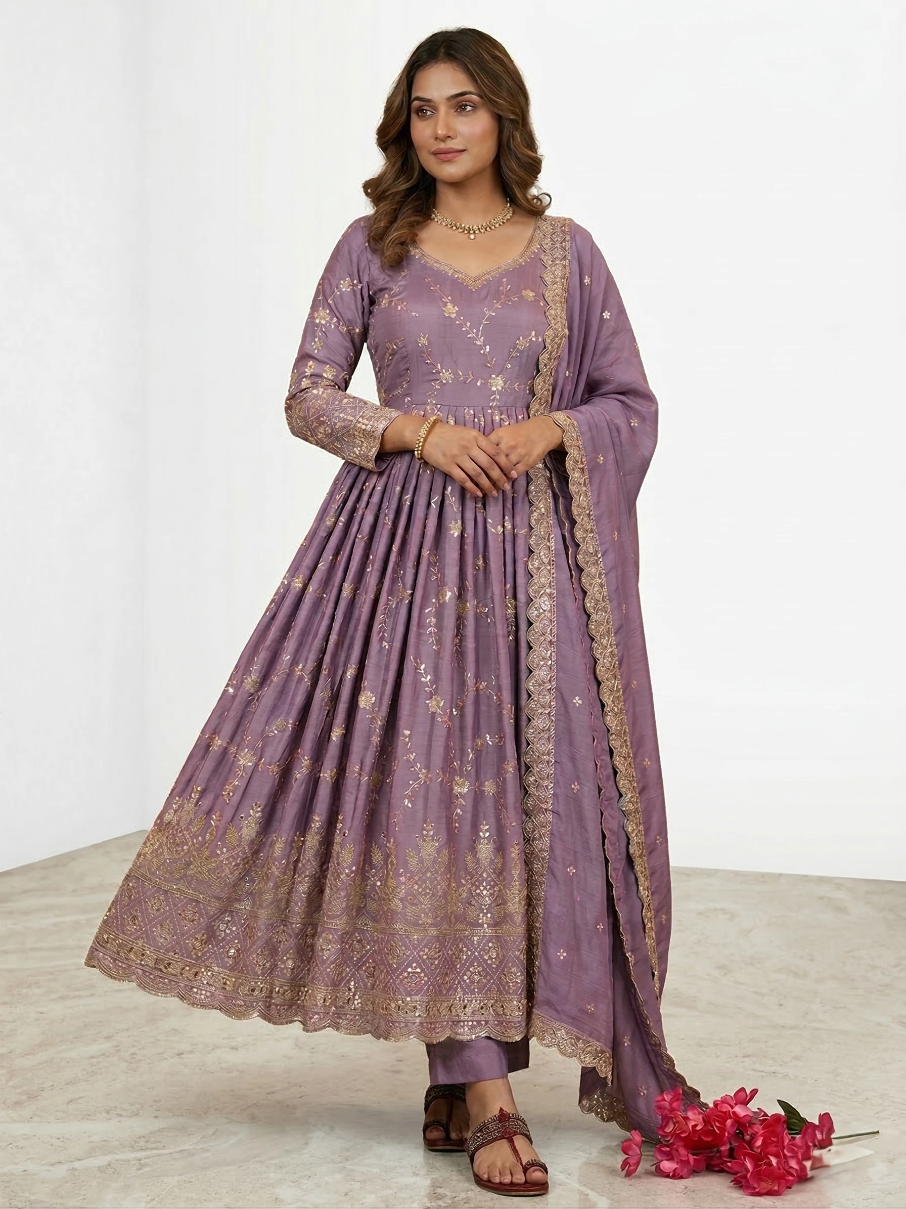 Women's Chinon Silk Kurta Set Lavender – Mirror Work