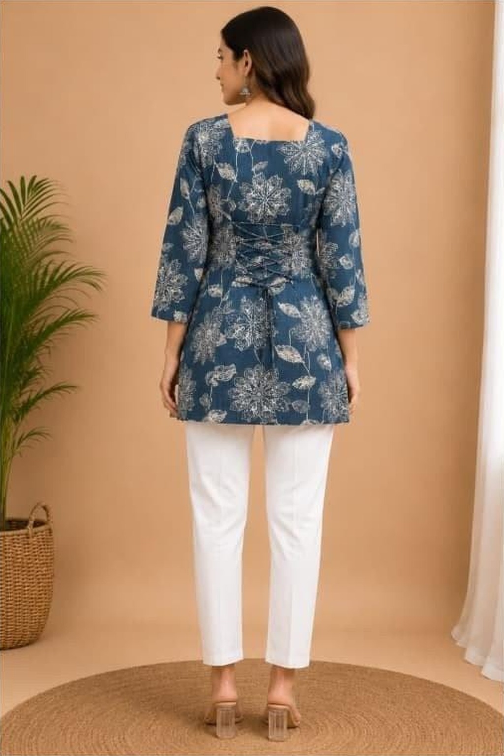 Women's Cotton Back Dori Short Top Indigo – Floral Print — view 3
