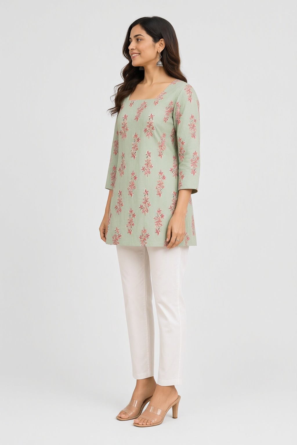 Women's Cotton Back Dori Short Top Sage Green – Floral Buti Print — view 2